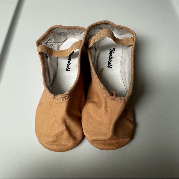 Theatricals Pink Ballet Shoes Size 13 - Picture 1 of 5
